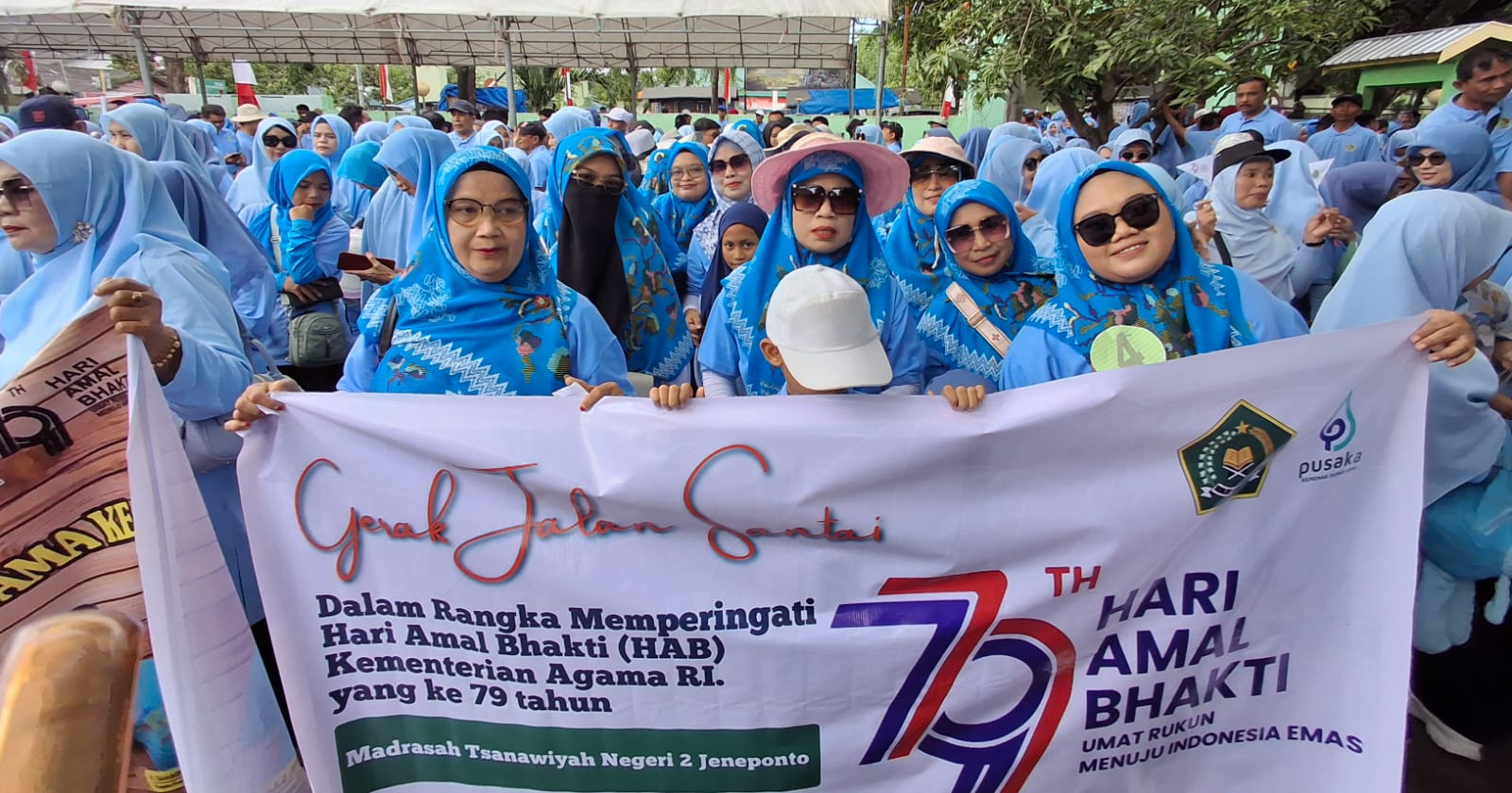 Jalan Santai Hari Amal Bhakti Kemenag Ke-79