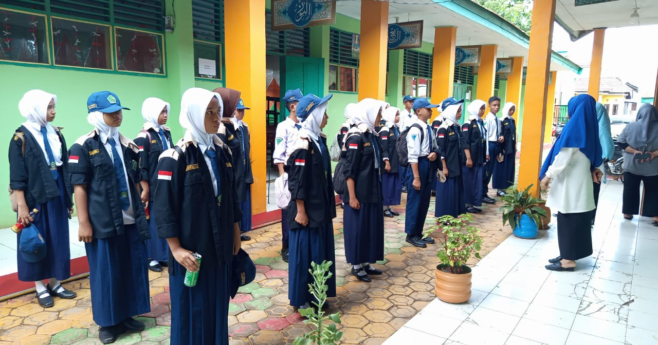 Pelepasan Peserta Lomba Paskibra